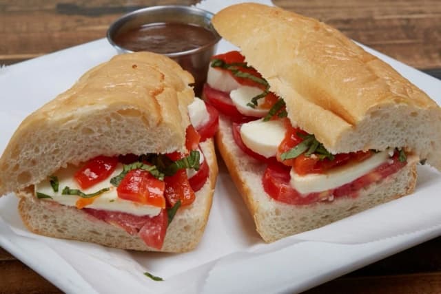 Capri Sub