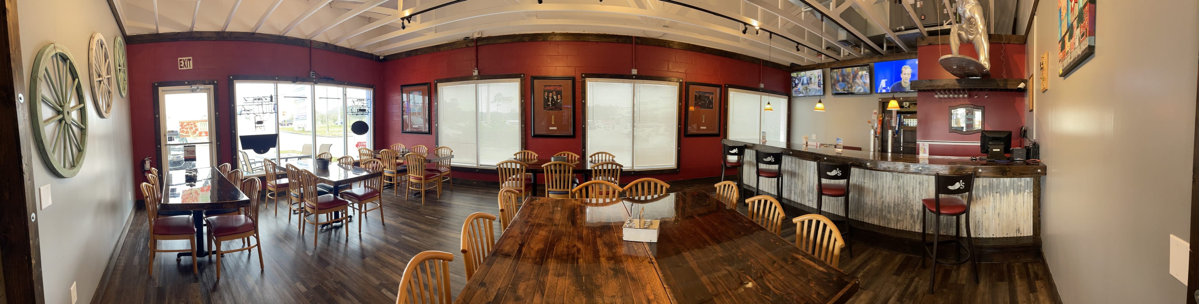 Rick's NY Pizza & Restaurant - Best New York-Style Pizza in Tarpon Springs, Florida. Restaurant in Tarpon Springs, Florida