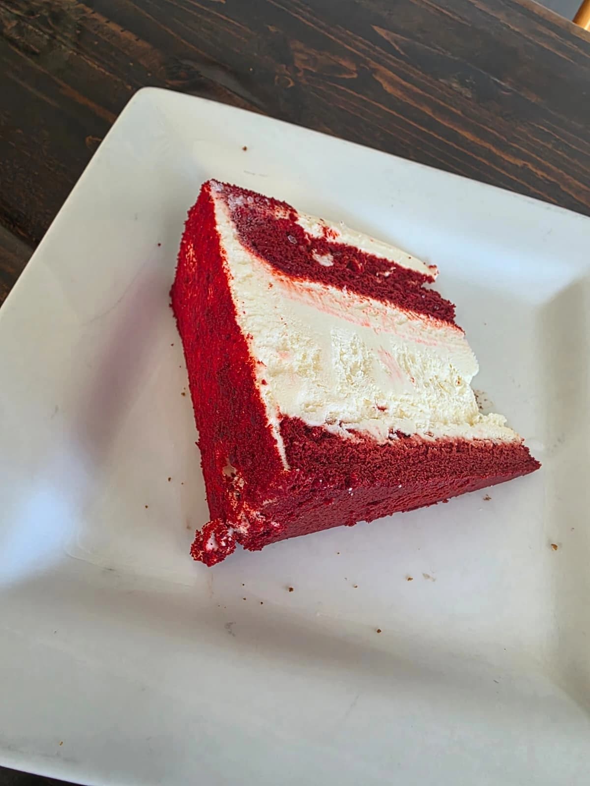 Red Valvet Skyscraper Cake